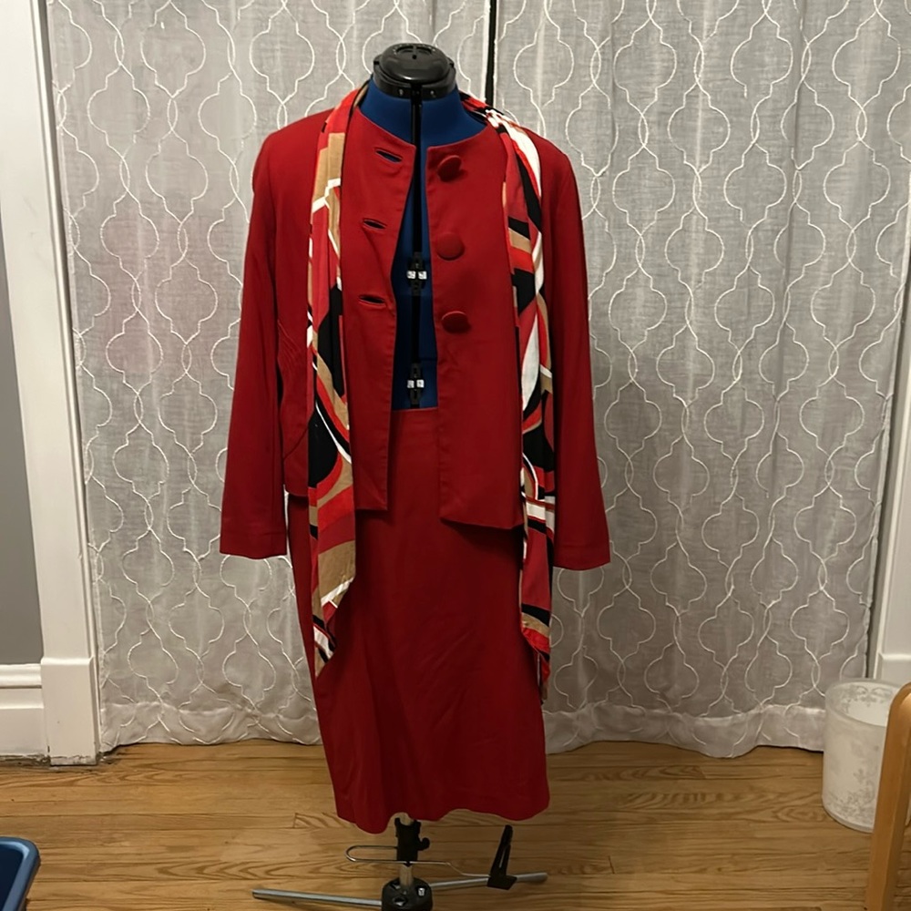 Doncaster Signature Red Busines Suit Jacket Skirt Scarf Professional Office
